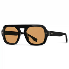 Naomi | Polarized