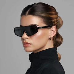 Nova | Polarized