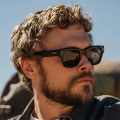 Clint | Polarized