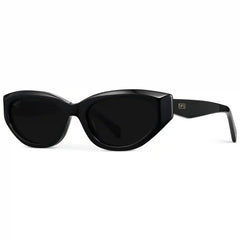 Loretta | Polarized