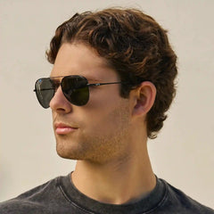 Maxwell | Polarized